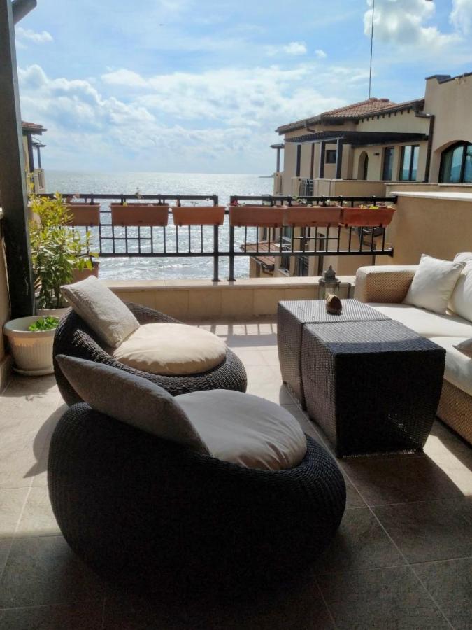 Oazis Vip Club Aparthotel Napospart Kültér fotó