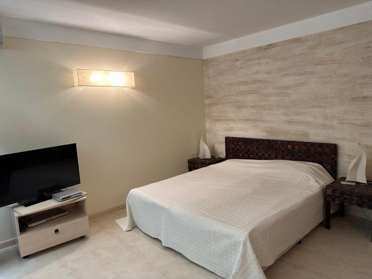 Oazis Vip Club Aparthotel Napospart Kültér fotó