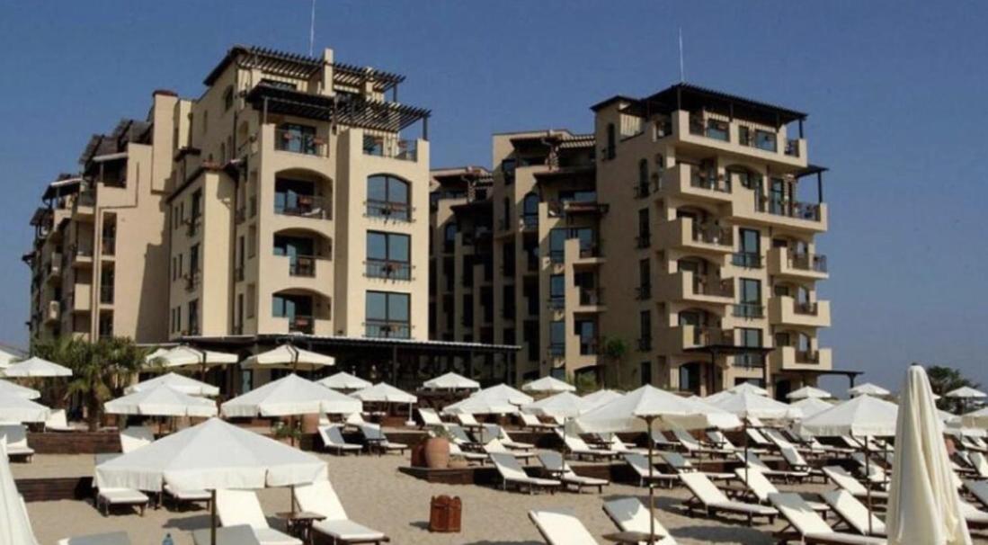 Oazis Vip Club Aparthotel Napospart Kültér fotó