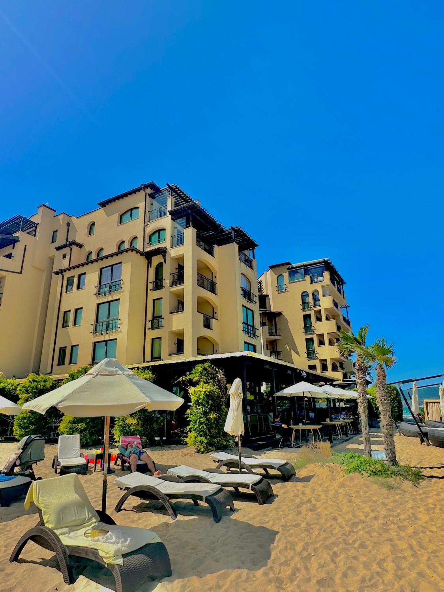 Oazis Vip Club Aparthotel Napospart Kültér fotó